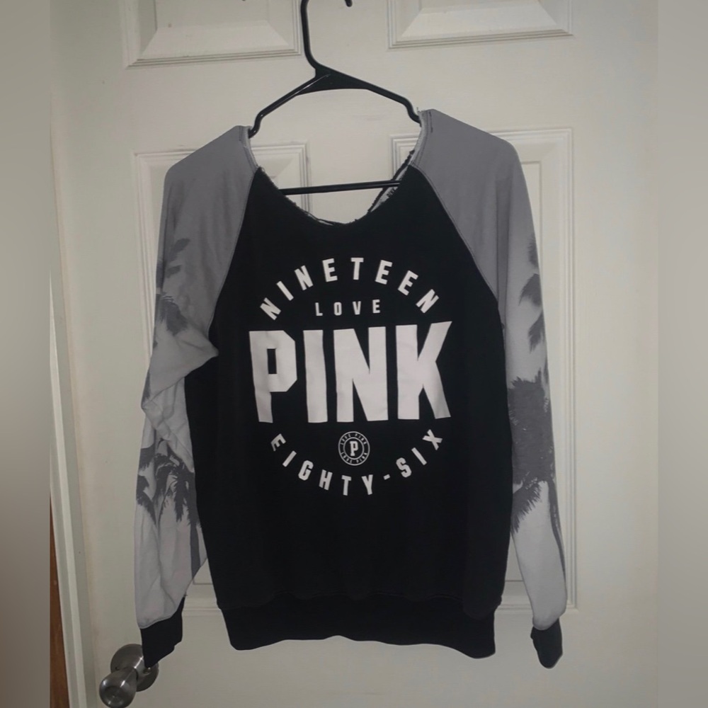 PINK vs Shirt